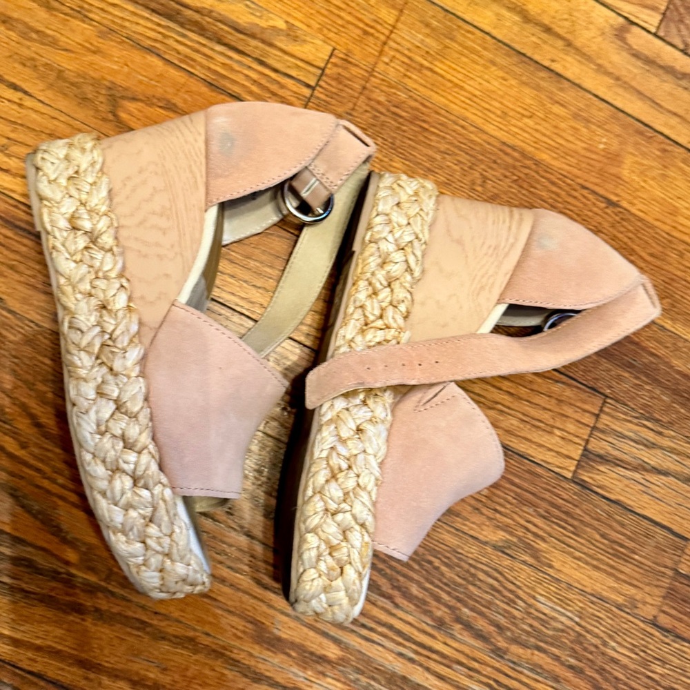 Dolce Vita Tan Wedge Shoes with Espadrille Sole